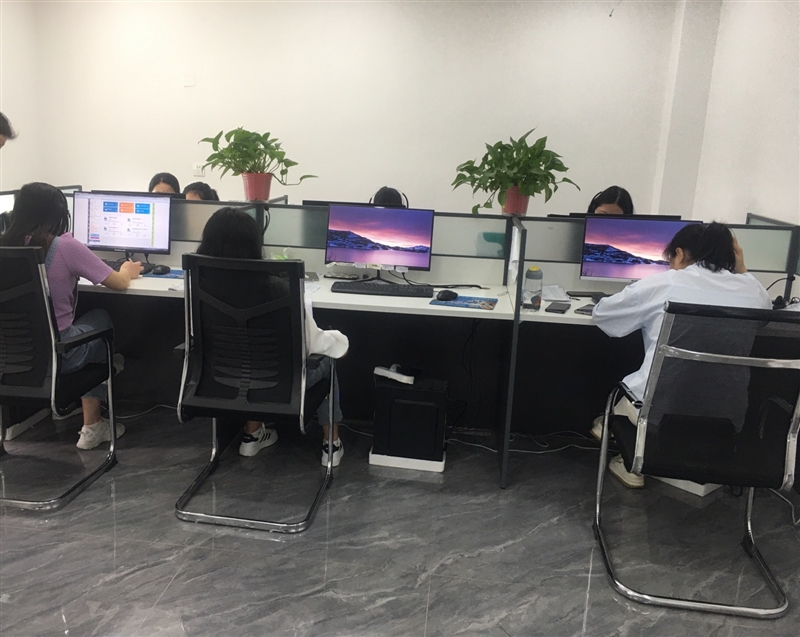 华江通讯诚聘移动电话客服数名